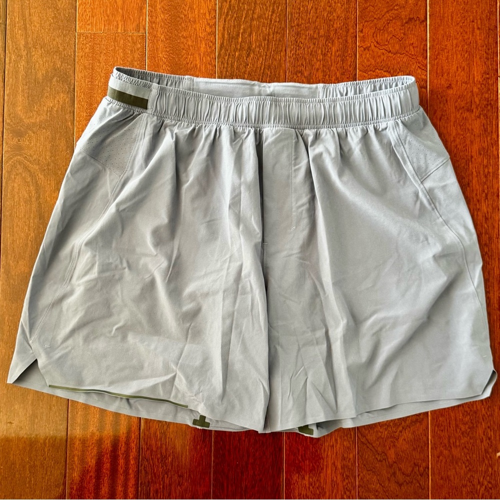 Lululemon Men’s Blue / Grey Workout Shorts